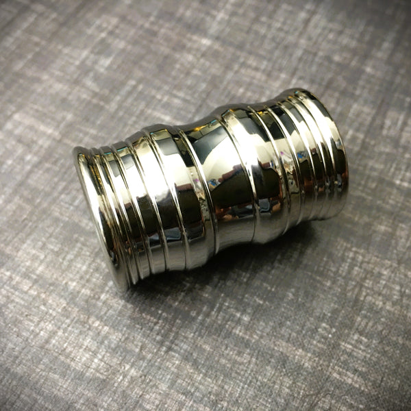 The Quantum Wave (Polished-Ti w/ Rhodium & Engraved Black DLC)