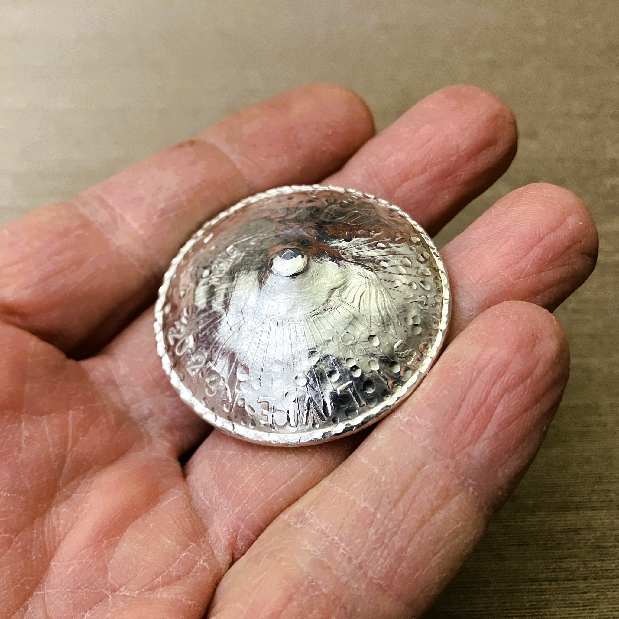 Smashed-Alien Peaked Silver Spin-Coin (1 oz .999 Pure Silver)